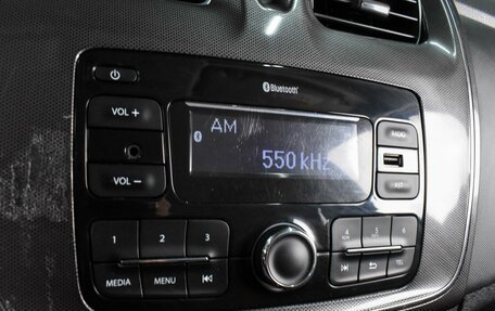 Renault Sandero II рестайлинг, 2019 год, 1 199 000 рублей, 13 фотография