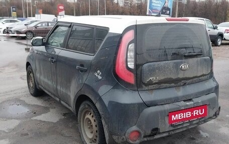 KIA Soul II рестайлинг, 2015 год, 989 763 рублей, 4 фотография