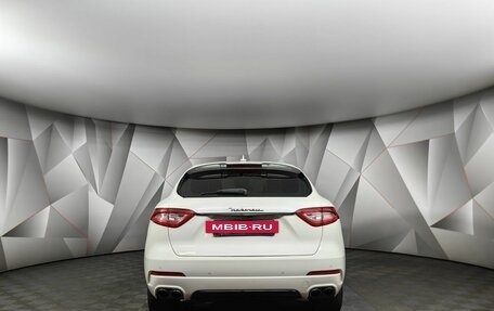 Maserati Levante I, 2017 год, 4 693 000 рублей, 8 фотография