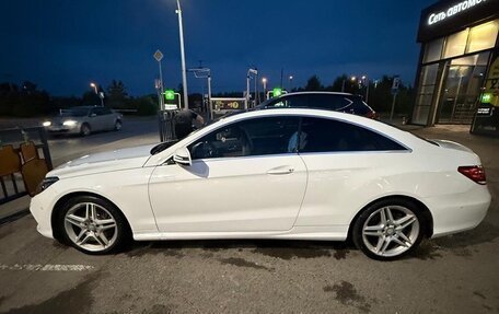 Mercedes-Benz E-Класс, 2013 год, 1 750 000 рублей, 5 фотография