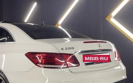 Mercedes-Benz E-Класс, 2013 год, 1 750 000 рублей, 4 фотография