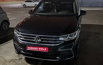 Volkswagen Tiguan II, 2021 год, 3 950 000 рублей, 1 фотография