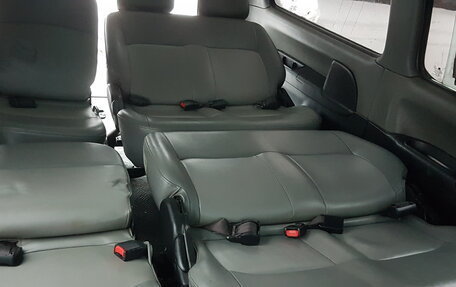 Hyundai Starex I рестайлинг, 2005 год, 850 000 рублей, 11 фотография