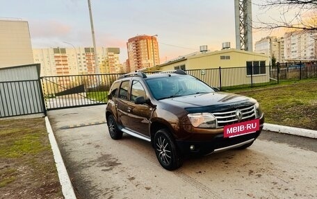 Renault Duster I рестайлинг, 2011 год, 830 000 рублей, 2 фотография