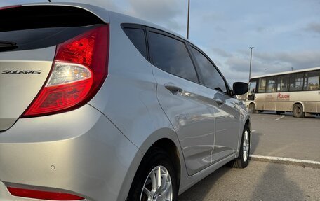 Hyundai Solaris II рестайлинг, 2015 год, 1 200 000 рублей, 10 фотография