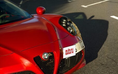 Alfa Romeo 4C, 2014 год, 12 000 000 рублей, 8 фотография