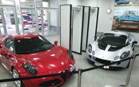 Alfa Romeo 4C, 2014 год, 12 000 000 рублей, 13 фотография