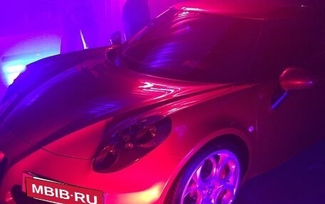 Alfa Romeo 4C, 2014 год, 12 000 000 рублей, 12 фотография