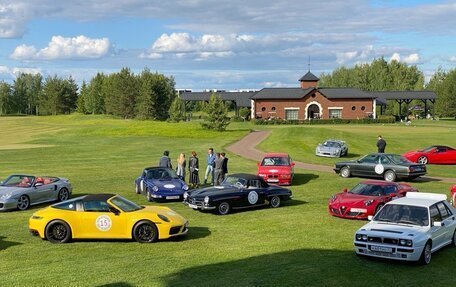 Alfa Romeo 4C, 2014 год, 12 000 000 рублей, 40 фотография