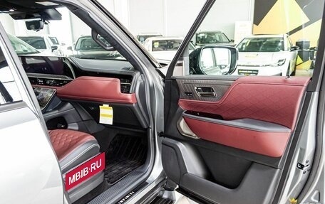 Infiniti QX80, 2025 год, 14 560 000 рублей, 28 фотография
