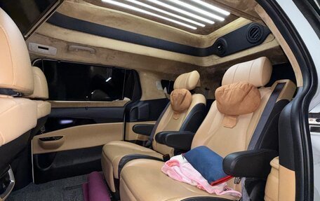 KIA Carnival, 2022 год, 4 300 000 рублей, 11 фотография