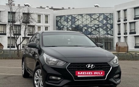 Hyundai Solaris II рестайлинг, 2017 год, 1 150 000 рублей, 2 фотография
