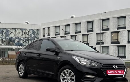 Hyundai Solaris II рестайлинг, 2017 год, 1 150 000 рублей, 3 фотография