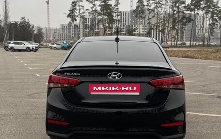 Hyundai Solaris II рестайлинг, 2017 год, 1 150 000 рублей, 8 фотография