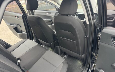 Hyundai Solaris II рестайлинг, 2017 год, 1 150 000 рублей, 22 фотография