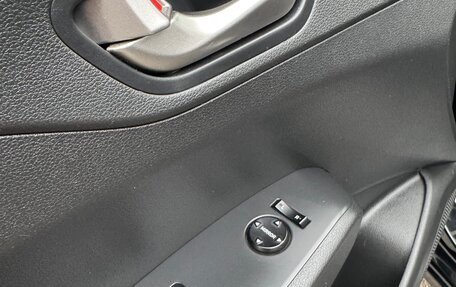 Hyundai Solaris II рестайлинг, 2017 год, 1 150 000 рублей, 27 фотография