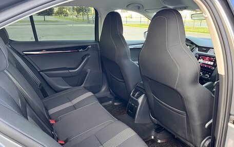 Skoda Octavia, 2017 год, 1 890 000 рублей, 12 фотография