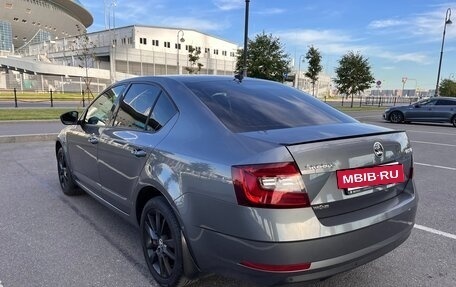 Skoda Octavia, 2017 год, 1 890 000 рублей, 6 фотография