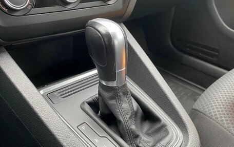 Volkswagen Jetta VI, 2018 год, 1 499 000 рублей, 11 фотография