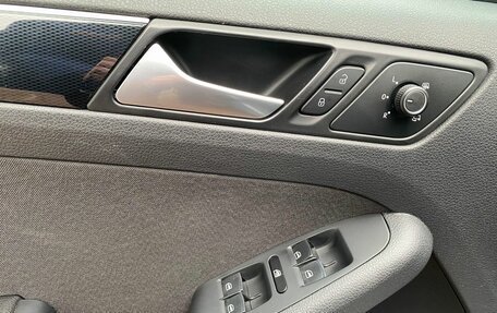 Volkswagen Jetta VI, 2018 год, 1 499 000 рублей, 12 фотография