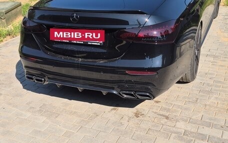 Mercedes-Benz E-Класс, 2021 год, 3 950 000 рублей, 2 фотография