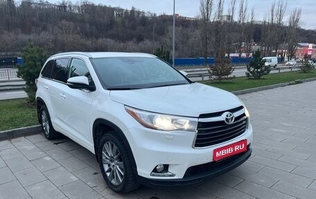 Toyota Highlander III, 2014 год, 3 650 000 рублей, 1 фотография
