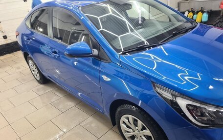 Hyundai Solaris II рестайлинг, 2020 год, 1 630 000 рублей, 23 фотография