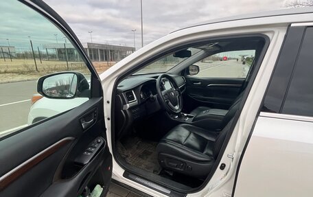 Toyota Highlander III, 2014 год, 3 650 000 рублей, 11 фотография