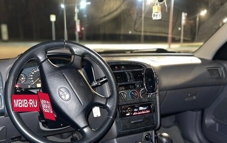 Toyota Avensis III рестайлинг, 1999 год, 779 000 рублей, 6 фотография