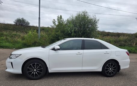 Toyota Camry, 2016 год, 2 400 000 рублей, 4 фотография