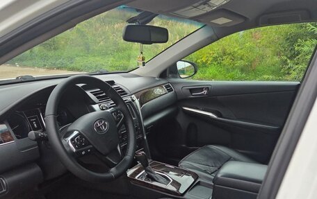 Toyota Camry, 2016 год, 2 400 000 рублей, 8 фотография