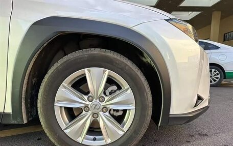 Lexus UX I, 2024 год, 4 444 155 рублей, 5 фотография