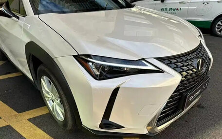 Lexus UX I, 2024 год, 4 444 155 рублей, 4 фотография