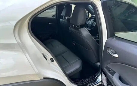 Lexus UX I, 2024 год, 4 444 155 рублей, 24 фотография