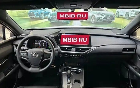 Lexus UX I, 2024 год, 4 444 155 рублей, 18 фотография