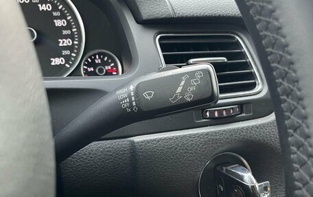 Volkswagen Touareg III, 2012 год, 1 895 000 рублей, 19 фотография