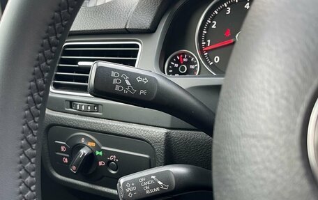 Volkswagen Touareg III, 2012 год, 1 895 000 рублей, 18 фотография