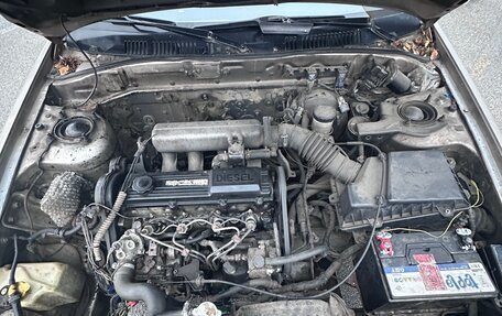 Mazda 626, 1988 год, 153 300 рублей, 7 фотография