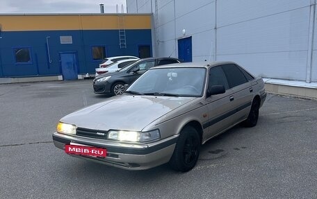Mazda 626, 1988 год, 153 300 рублей, 3 фотография