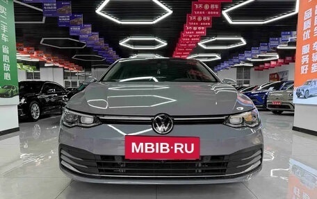Volkswagen Golf VIII, 2021 год, 1 500 155 рублей, 2 фотография