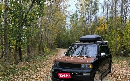 Scion xB II рестайлинг, 2004 год, 1 100 000 рублей, 3 фотография