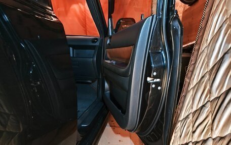 Scion xB II рестайлинг, 2004 год, 1 100 000 рублей, 22 фотография