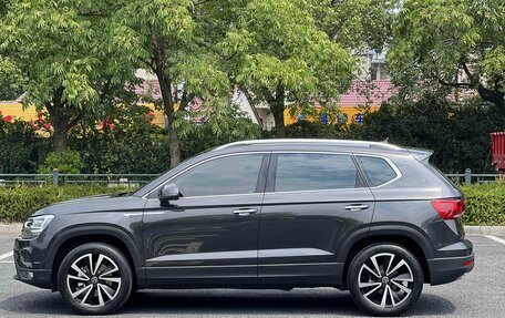 Volkswagen Tharu, 2022 год, 1 532 000 рублей, 2 фотография