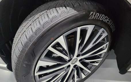 Lexus RX IV рестайлинг, 2025 год, 10 900 000 рублей, 5 фотография