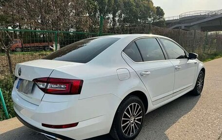 Skoda Octavia IV, 2023 год, 1 500 000 рублей, 2 фотография