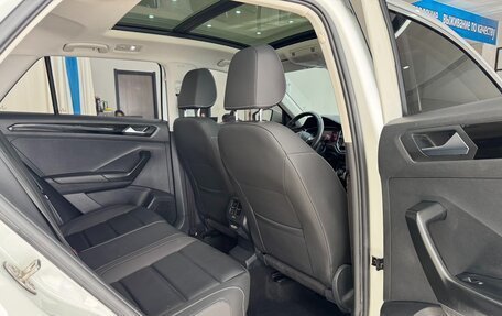 Volkswagen T-Roc I, 2022 год, 1 600 190 рублей, 9 фотография