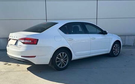 Skoda Octavia IV, 2023 год, 1 700 000 рублей, 4 фотография