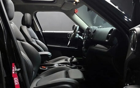 MINI Countryman II (F60), 2023 год, 2 290 000 рублей, 11 фотография