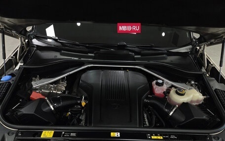 Land Rover Range Rover IV рестайлинг, 2024 год, 22 000 000 рублей, 16 фотография