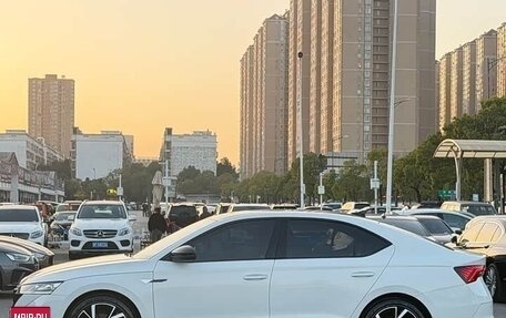 Skoda Octavia IV, 2023 год, 1 740 000 рублей, 4 фотография